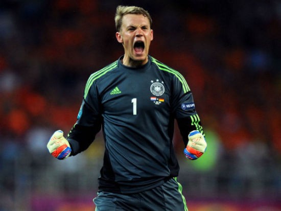  门将神扑力保城门，零封对手收获赞誉