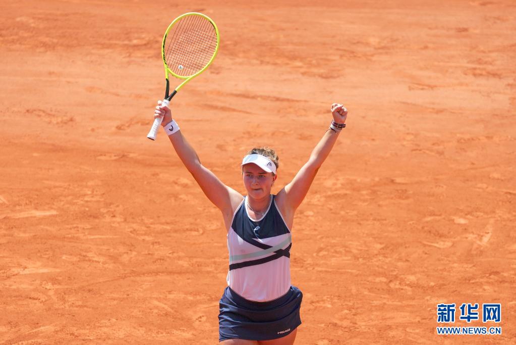  克雷吉茨科娃黑马之路闯进决赛