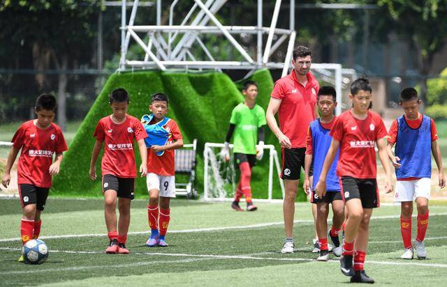  中国足球青训成果初现端倪