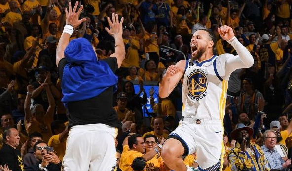  梅德韦杰夫决胜盘抢七绝杀晋级次轮