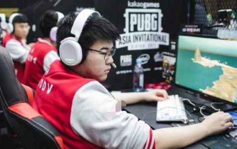  电竞选手伤病困扰，健康管理引关注