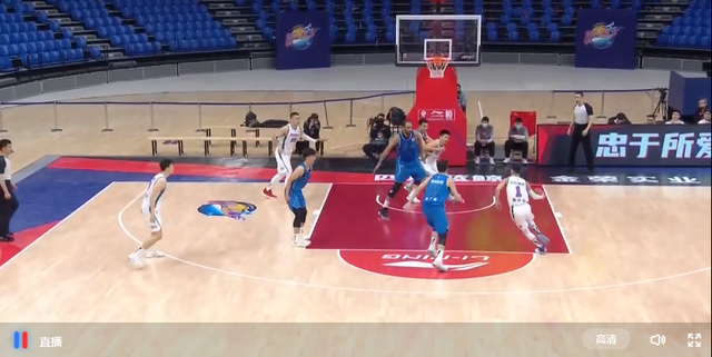  山东高速篮板碾压战胜北京控股男篮